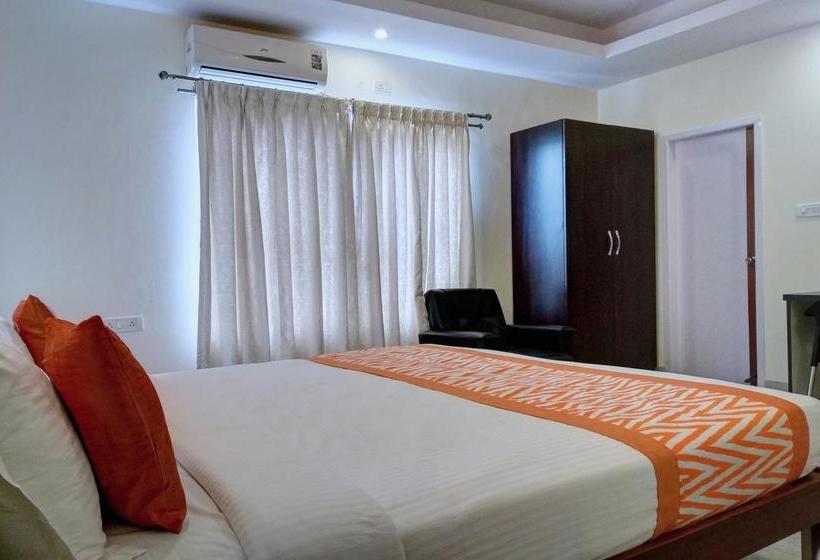 Fotos del hotel Fab Platinum:  6