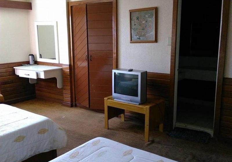 Fotos del hotel Green Valley Baguio Hotel And Resort:  2