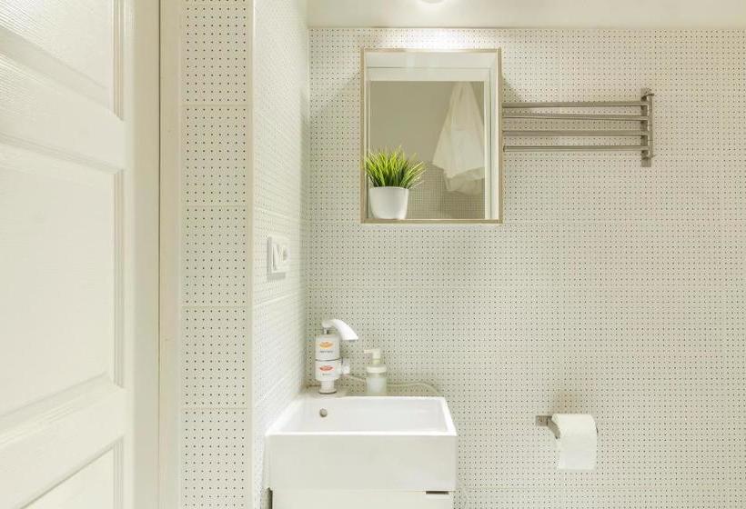 Fotos del hotel Curry Apartments:  10