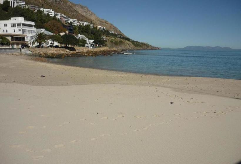 Fotos del hotel 185 Beach Road Villa And Apartments:  5