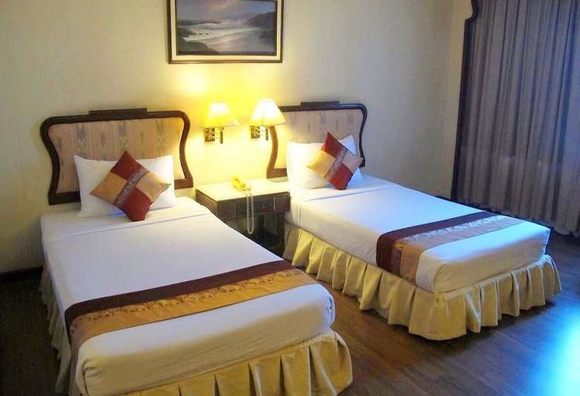 Fotos del hotel Lee Gardens:  4