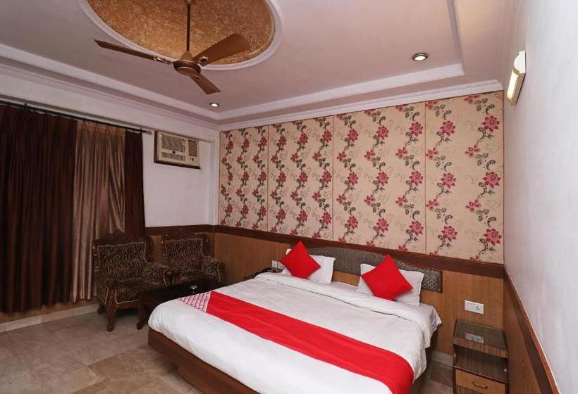 Fotos del hotel Oyo 27878 Highway Inn International:  11