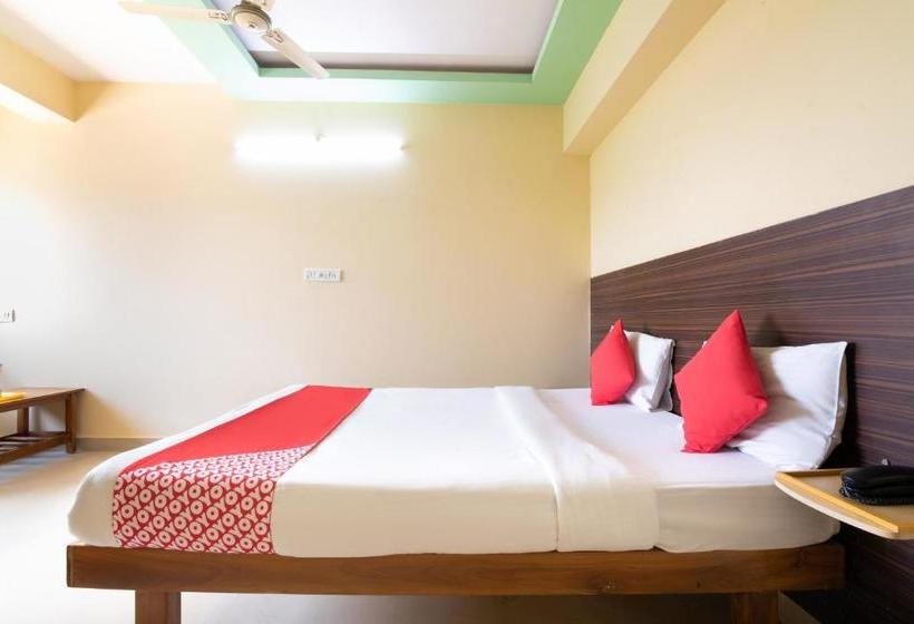 Fotos del hotel Sri Venkatadri Residency:  18