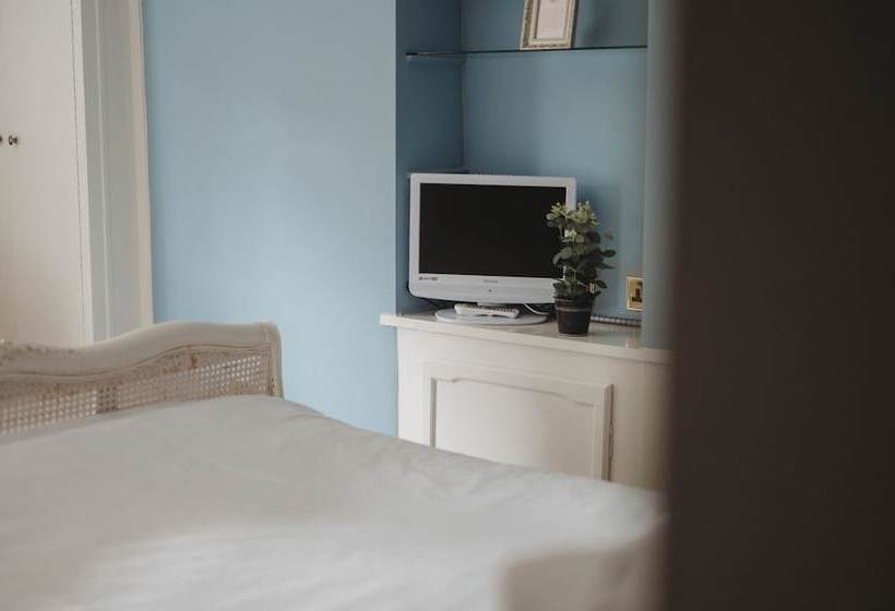 Fotos del hotel The Crown Inn:  24