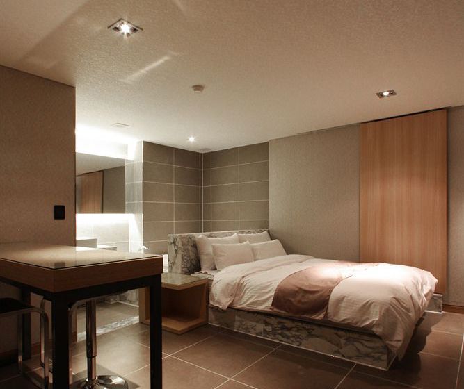 Fotos del hotel Yeoubi:  6