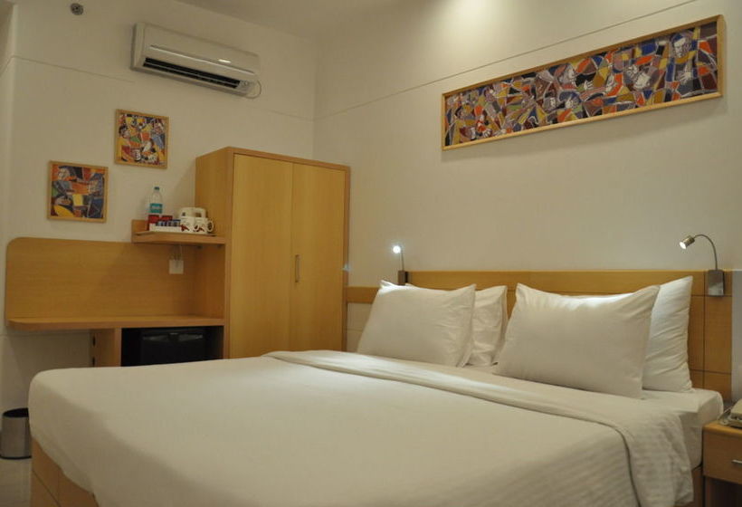 Fotos del hotel Red Fox Hotel Chandigarh:  11