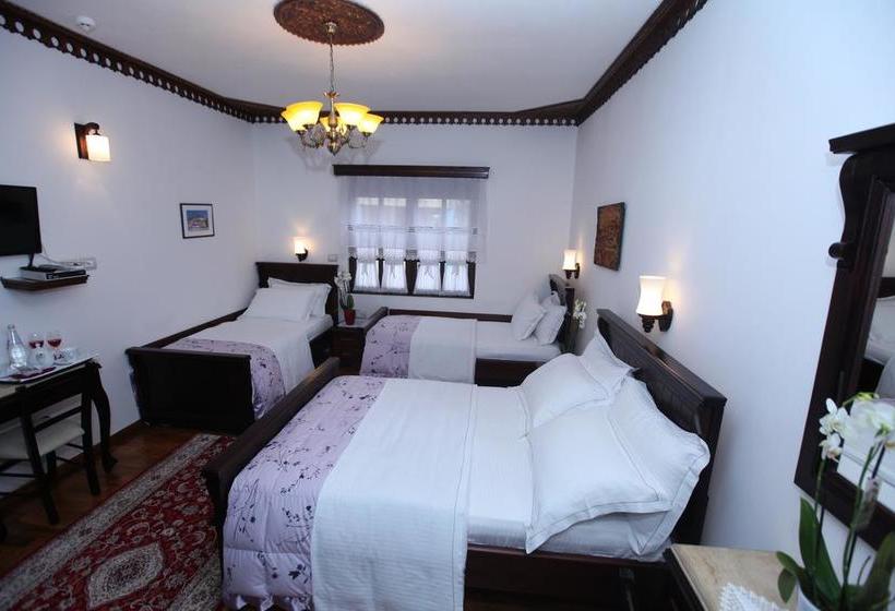 Fotos del hotel Antipatrea:  15