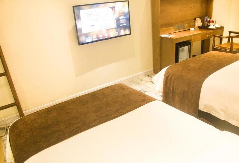 Fotos del hotel James Joyce Coffetel Tianhe North Tianrun Road:  12