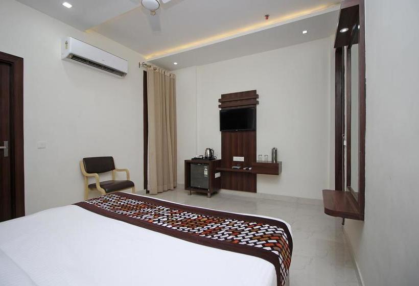 Fotos del hotel Royal By Ks:  23