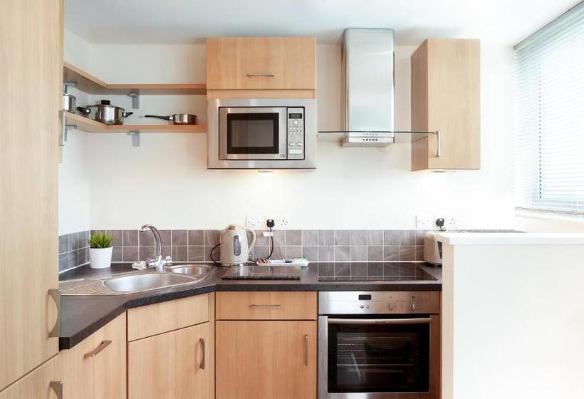 Fotos del hotel The Paramount By Esa:  8