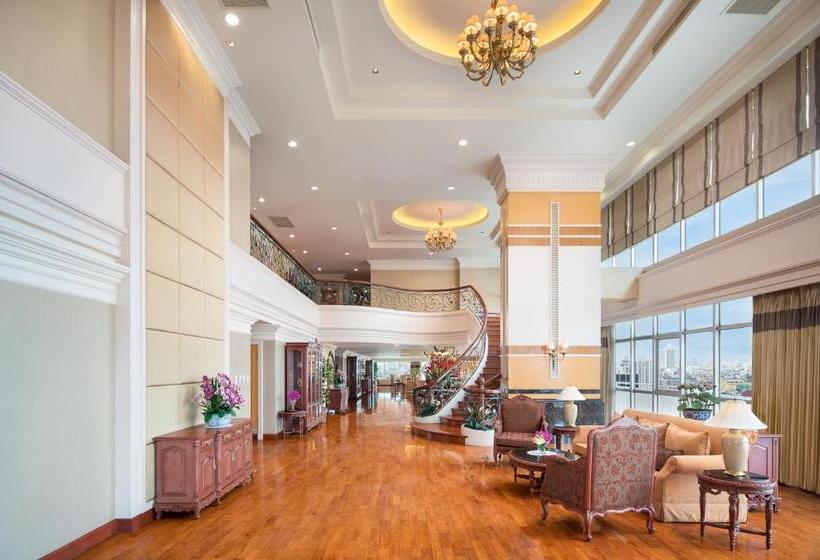 Fotos del hotel Prince Suites Residence Managed By Prince Palace:  2