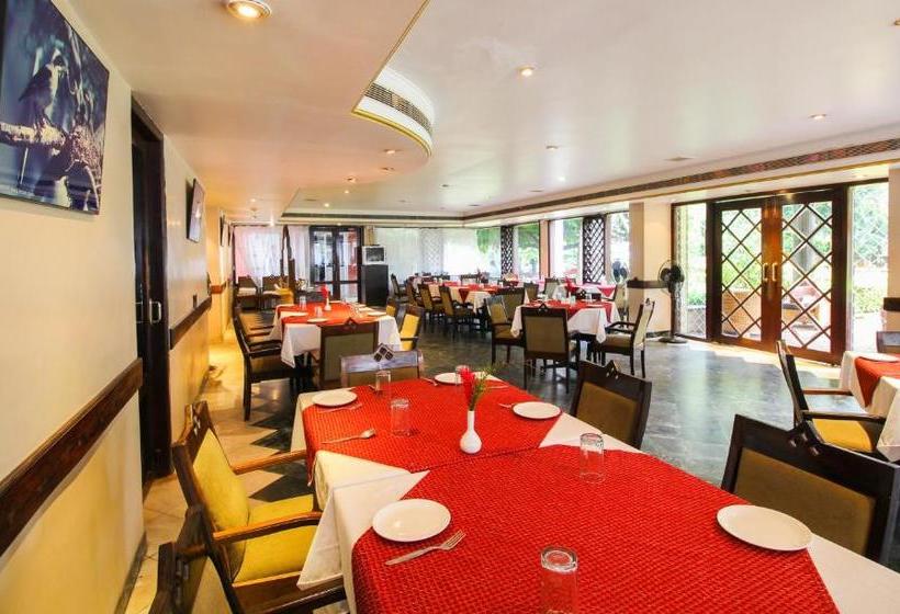 Fotos del hotel Treebo Trend Royal Inn:  3