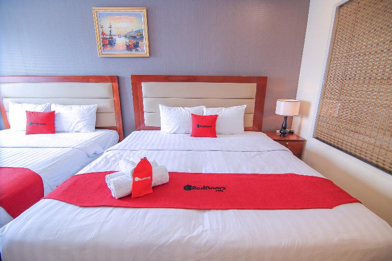 Fotos del hotel Reddoorz Premium @ Nguyen Thai Son Street:  11