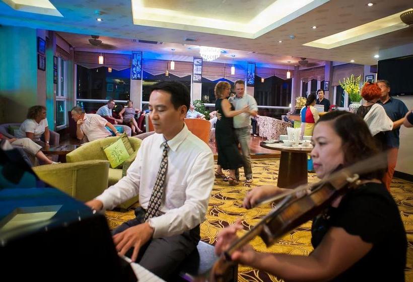 Fotos del hotel Tam:  11