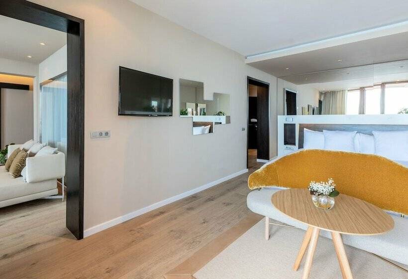 سوئیت مستر با چشم‌انداز دریا, De Mar Gran Meliá, The Leading Hotels of The World - Adults Only
