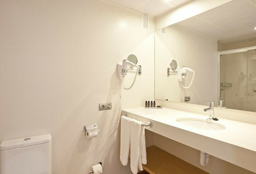 آپارتمان راحتی 1 خوابه, Aparthotel Ponent Mar