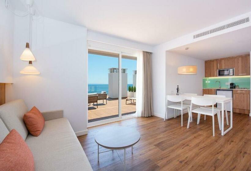 Апартаменты Deluxe 1 Спальня Вид на Море, Aparthotel Ponent Mar