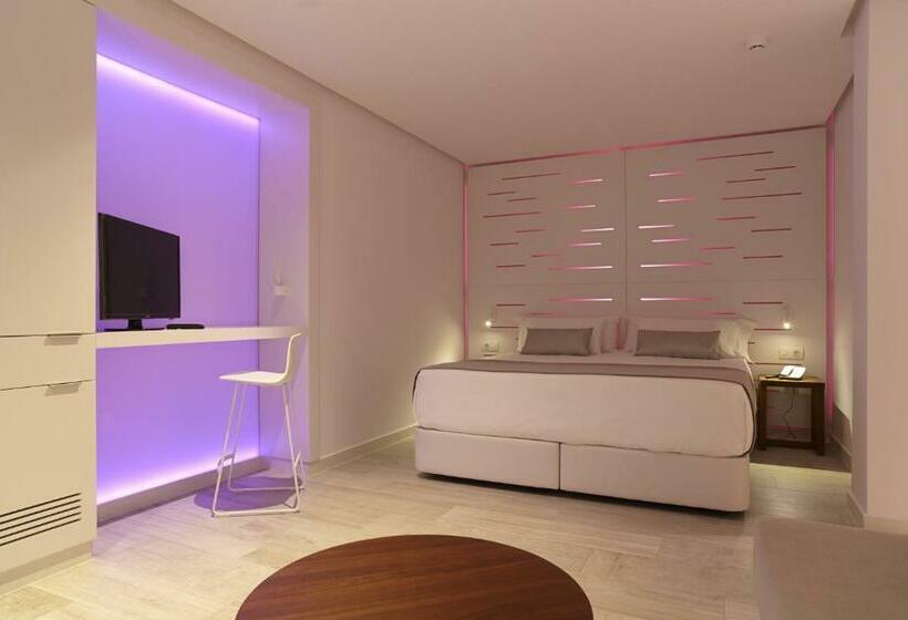 Quarto Estandar com Terraço, Garbi Ibiza & Spa