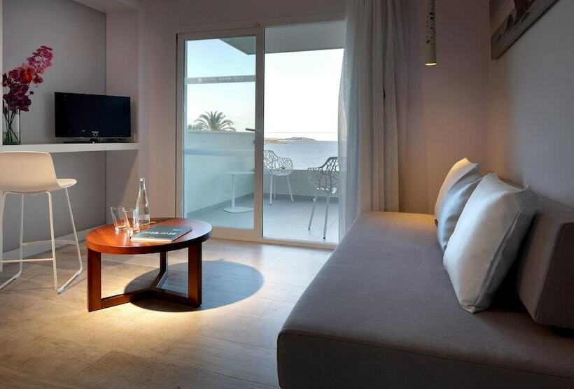 Номер Стандарт с Террасой, Garbi Ibiza & Spa