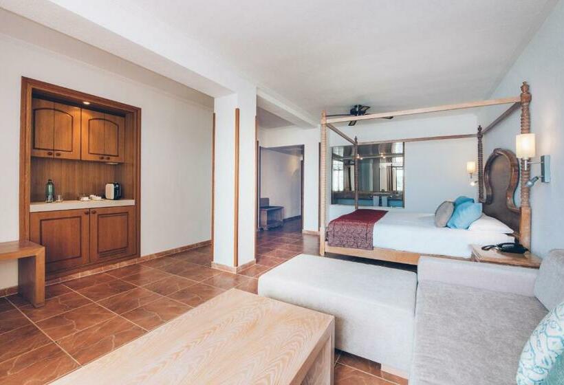 Полулюкс, Iberostar Selection Jardín del Sol Suites - Adults Only