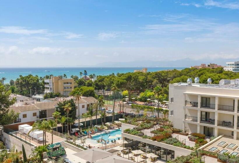اتاق استاندارد با چشم‌انداز استخر, Paradiso Garden