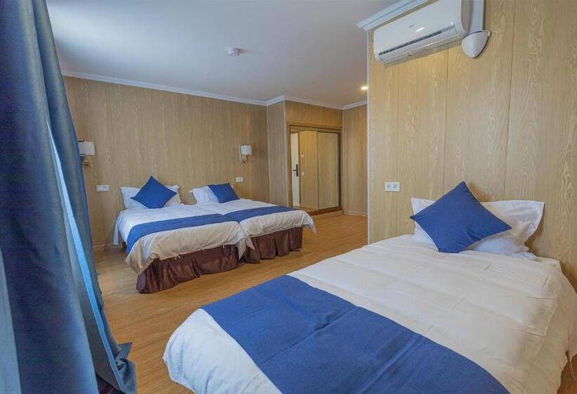 Номер Стандарт Трехместный, Vila Calella