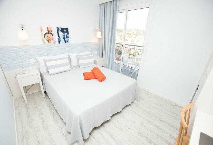 سوییت خانوادگی, Fergus Club Pineda Splash