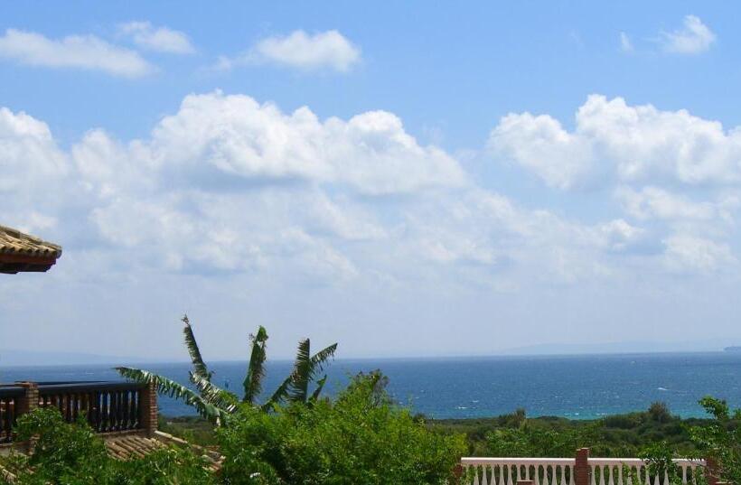 豪华海景房, Dulce Nombre