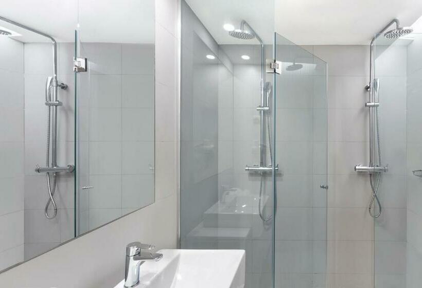 スイート（家族用）, B&b Hotel Donostia Aeropuerto