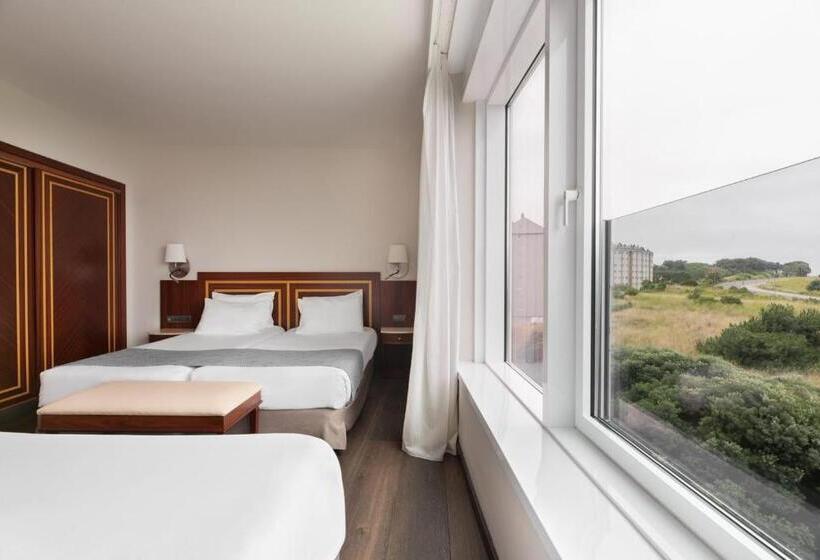 패밀리 룸, Eurostars Ciudad De La Coruna
