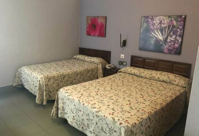 スタンダードルーム, Restaurante El Cortijo De Miajadas