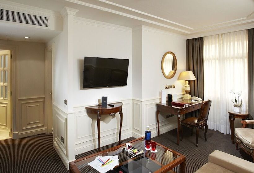 سوییت جونیور لوکس, Fenix Gran Meliá   The Leading Hotels Of The World