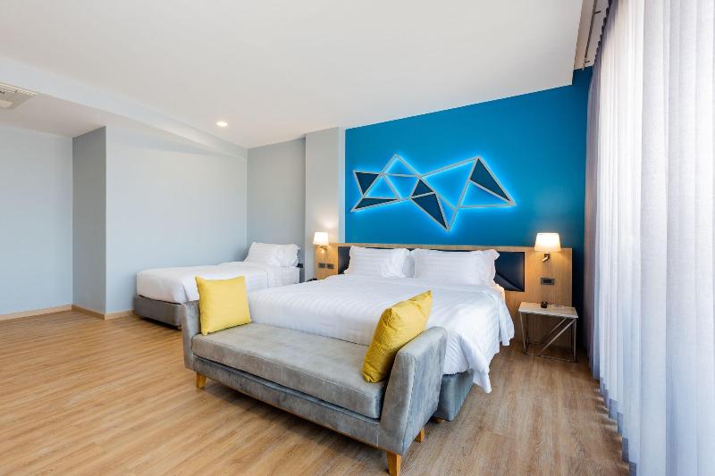 Номер Стандарт Вид на Море, Ramada Resort by Wyndham Puerto de Mazarron