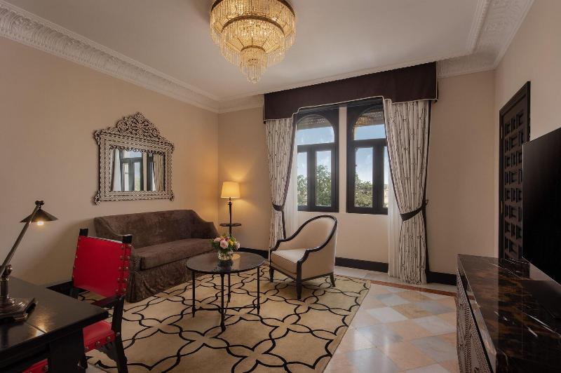 سوئیت اجرایی با تخت کینگ, Alfonso Xiii, A Luxury Collection Hotel, Seville