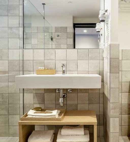 スタンダード４人部屋, Aqua Hotel Bertran Park
