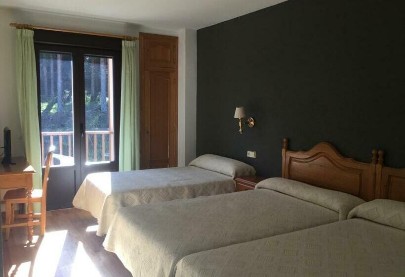 Трехместный Номер Классика, Casitas Cinco Castaños