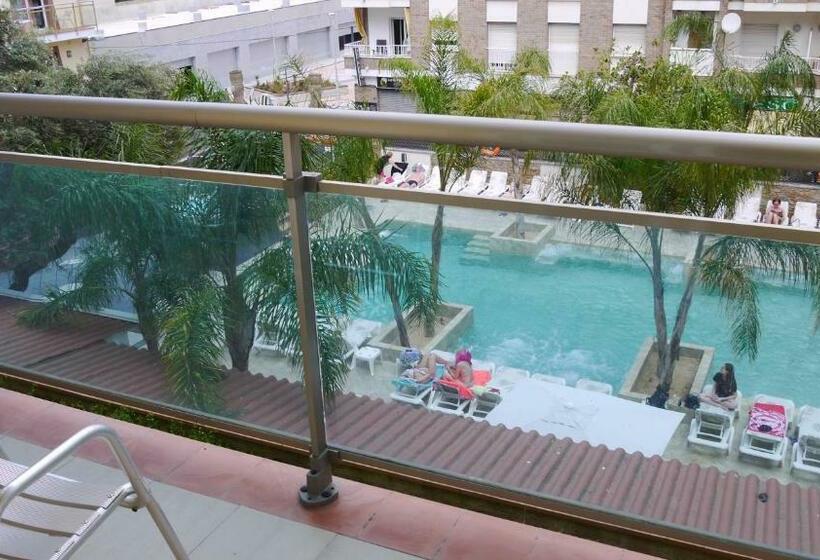 プールビュースタンダードルーム, La Palmera & Spa