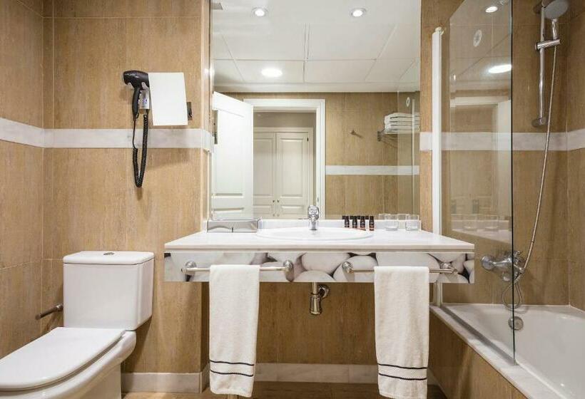 プレミアムトリプルルーム, ME Marbella Luxury Lifestyle Hotel