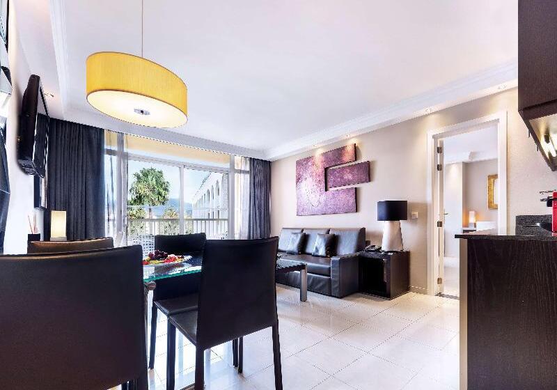 سوییت, ME Marbella Luxury Lifestyle Hotel