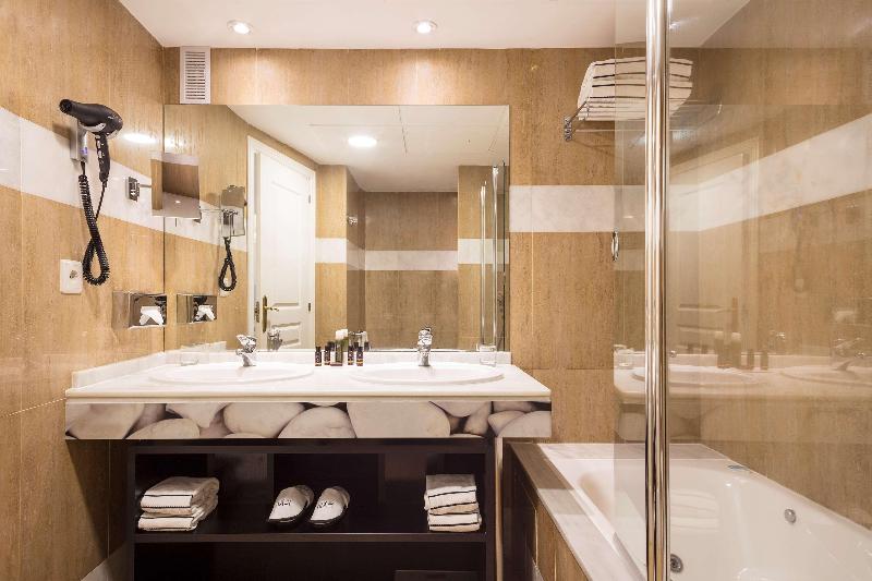 ジュニアスイート, ME Marbella Luxury Lifestyle Hotel