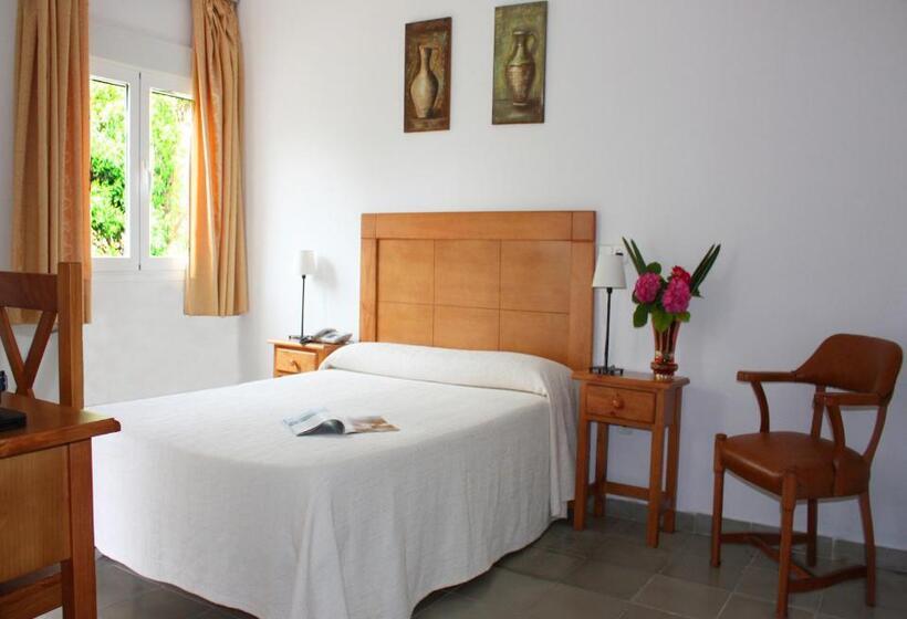 Standard Single Room, Residencia Miami