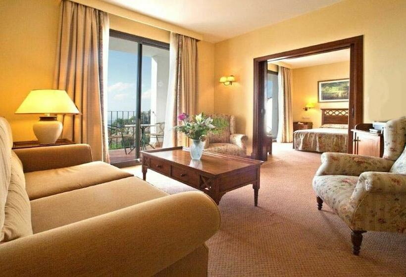 스위트, Trh Mijas