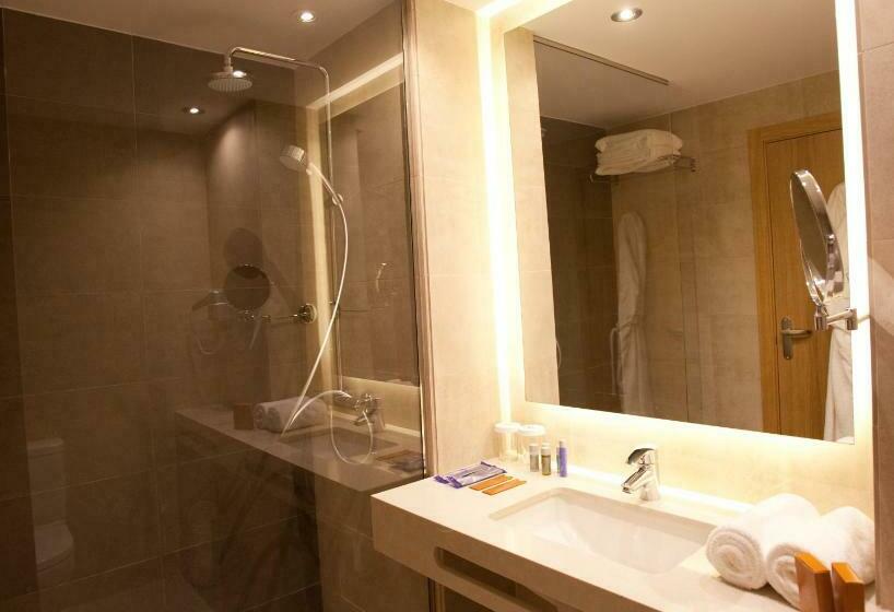 اتاق استاندارد, M.a. Hotel Sevilla Congresos