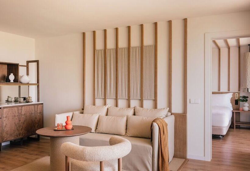 سوئیت 2 خوابه, ME Marbella Luxury Lifestyle Hotel