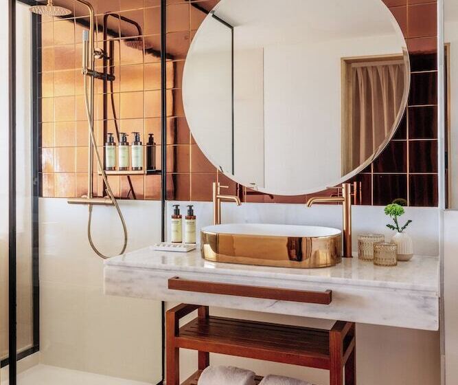 اتاق استاندارد تودرتو, ME Marbella Luxury Lifestyle Hotel