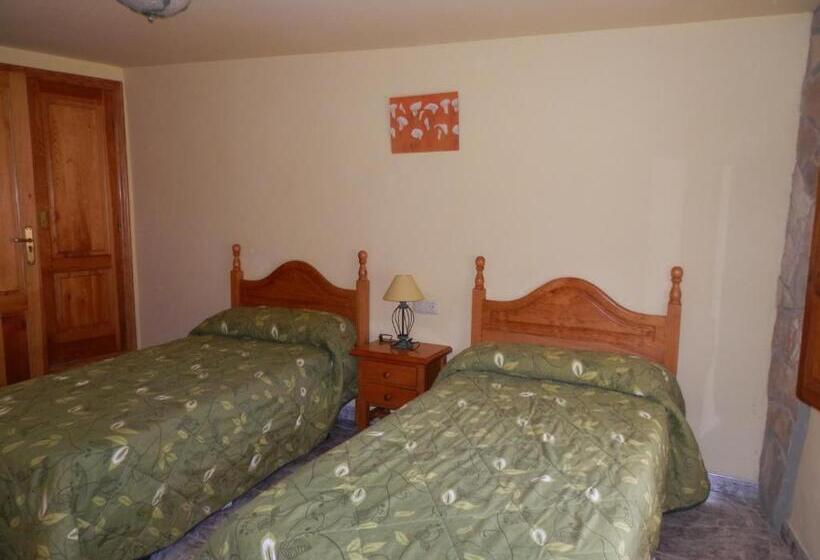 Номер Стандарт, Hostal El Portalico