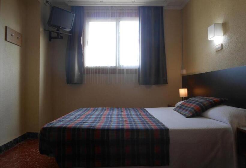 Standard room with outdoor bath, Hostal El Callejon