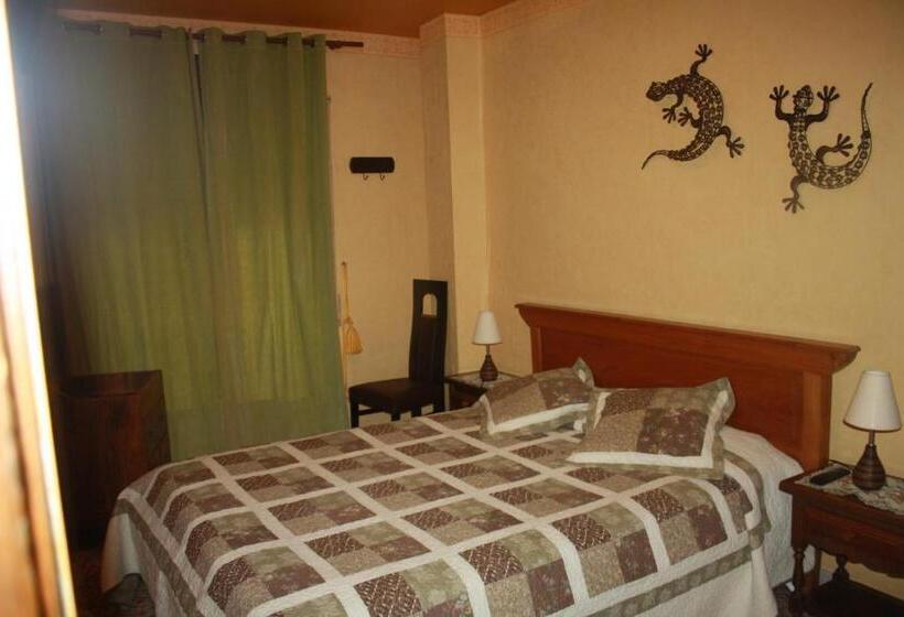Номер Стандарт, Hostal Restaurante La Diligencia