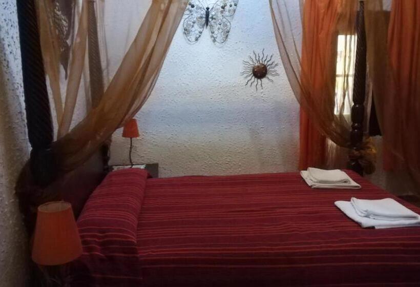 Семейный Номер, Hostal Restaurante La Diligencia