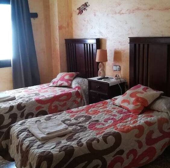 اتاق استاندارد, Hostal Restaurante La Diligencia